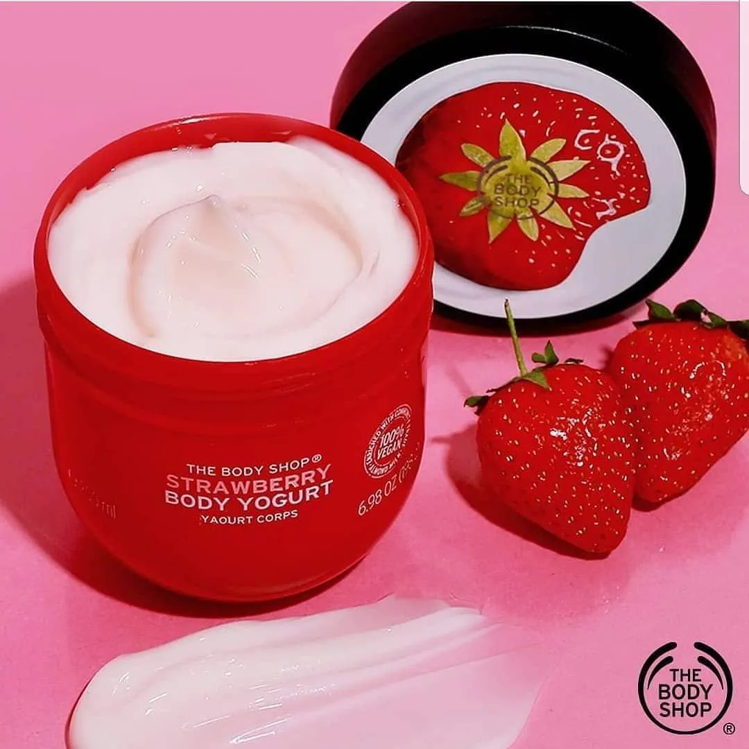 The Bodyshop Strawberry Body Yogurt